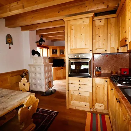 Casa Civetta, Prestige Cottage, Stunning View! *